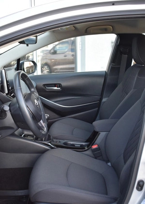 Toyota Corolla cena 75000 przebieg: 56255, rok produkcji 2022 z Żyrardów małe 277